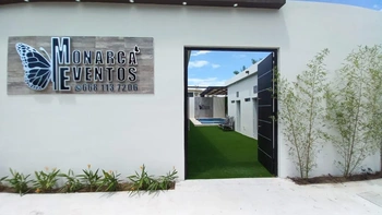 10_2917 | SALA DE FIESTAS CON ALBERCA | Inmobiliaria Carfer