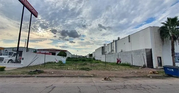 13_2941 | En Venta excelente y muy amplio Terreno, sobre Blvd. Rosales. | Inmobiliaria Carfer