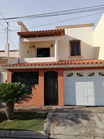 5_1919 | CASA EN RENTA FRAC CAMPESTRE AMUEBLADA TOTALMENTE | Inmobiliaria Carfer