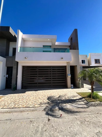 5_2446 | VENTA CASA FRACC BOSQUES DEL PEDREGAL | Inmobiliaria Carfer