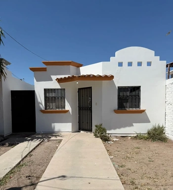 5_2855 | CASA EN RENTA AMUEBLADA 2 REC PRADOS DEL SUR | Inmobiliaria Carfer