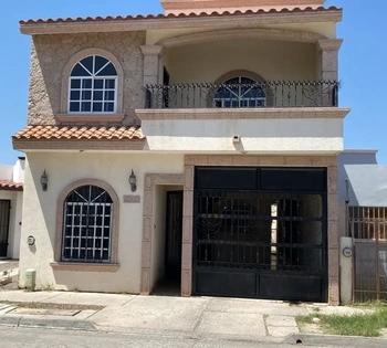 5_2876 | CASA EN VENTA 4 REC BOSQUES DEL PEDREGAL | Inmobiliaria Carfer