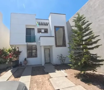 RHA_2858 | Excelente Casa en Venta Fracc. Ampliación Viñedos | Inmobiliaria Carfer